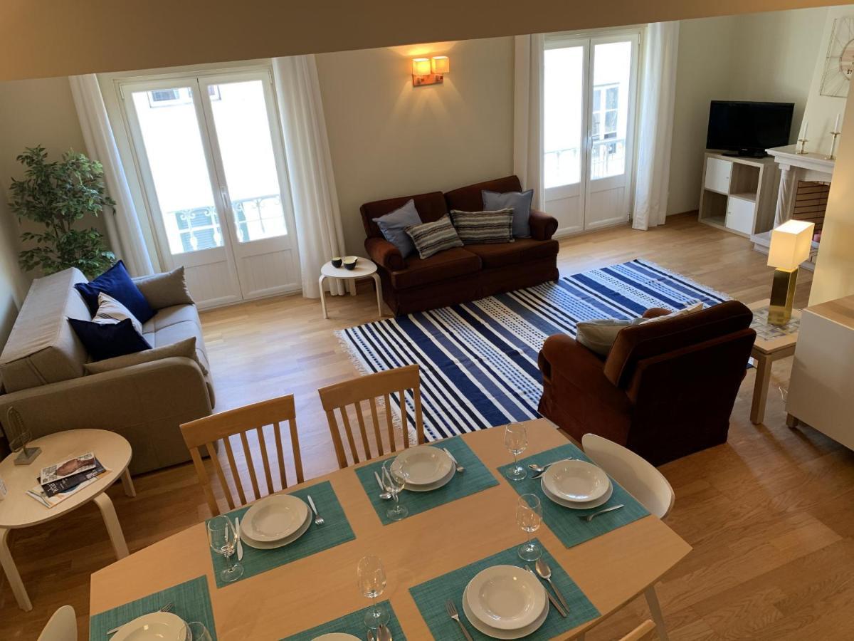 Duplex Apartment With Terrace In Cascais Downtown 外观 照片